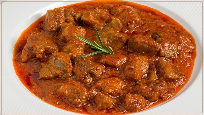 CERDO GUISADO