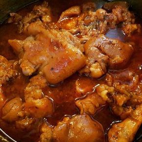 Patitas de cerdo Guisadas